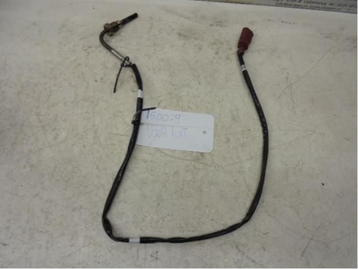 Gebruikte Lambda Sonde Volkswagen Caddy III (2KA,2KH,2CA,2CH) 1.6 TDI 16V Prijs op aanvraag aangeboden door N Kossen Autorecycling BV