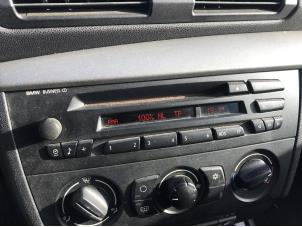 Gebruikte Radio/CD Speler (diversen) BMW 1 serie (E87/87N) 116i 1.6 16V Prijs op aanvraag aangeboden door N Kossen Autorecycling BV