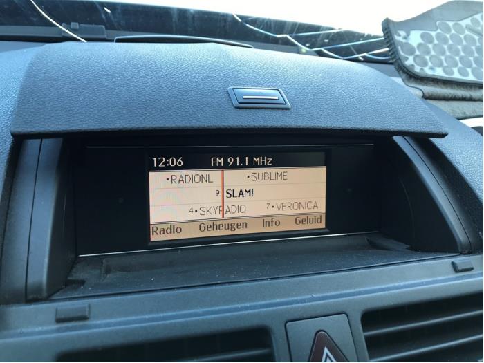 Gebruikte Display Interieur Mercedes C (W204) 1.8 C-180 CGI 16V Prijs op aanvraag aangeboden door N Kossen Autorecycling BV