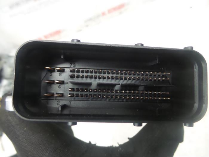 Adblue Computer van een Ford Ranger 2.2 TDCi 16V 2017