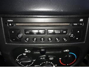Gebruikte Radio CD Speler Peugeot 206+ (2L/M) 1.4 XS Prijs op aanvraag aangeboden door N Kossen Autorecycling BV