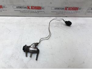 Injector adblue van een Volkswagen Crafter (SY) 2.0 TDI FWD 2018