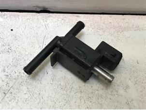 Gebruikte Vacuum Relais Renault Megane Prijs op aanvraag aangeboden door N Kossen Autorecycling BV