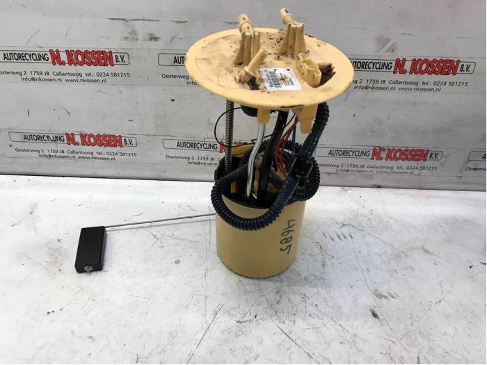 Gebruikte Tank element Pomp Ford Ranger 2.2 TDCi 16V Prijs op aanvraag aangeboden door N Kossen Autorecycling BV