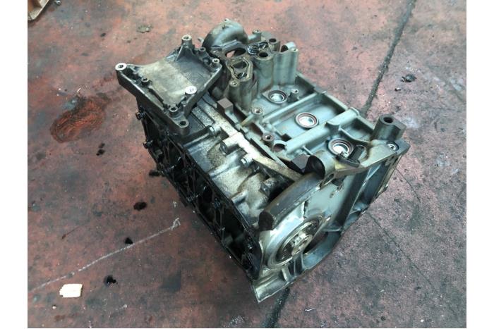 Gebruikte Motor Onderblok Chevrolet Aveo Prijs op aanvraag aangeboden door N Kossen Autorecycling BV