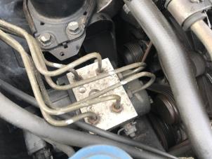 Gebruikte ABS Pomp Volvo V40 (VW) 1.8 16V Prijs op aanvraag aangeboden door N Kossen Autorecycling BV