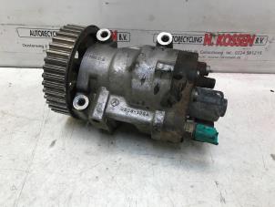 Gebruikte Dieselpomp Renault Clio Prijs op aanvraag aangeboden door N Kossen Autorecycling BV