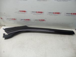 Gebruikte A-stijl rechts-voor Renault Grand Scénic III (JZ) 1.4 16V TCe 130 Prijs op aanvraag aangeboden door N Kossen Autorecycling BV