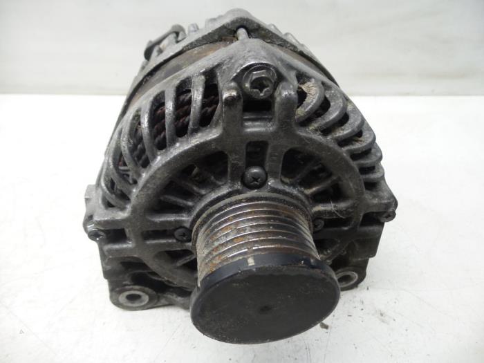 Gebruikte Dynamo Renault Grand Scénic III (JZ) 1.4 16V TCe 130 Prijs op aanvraag aangeboden door N Kossen Autorecycling BV