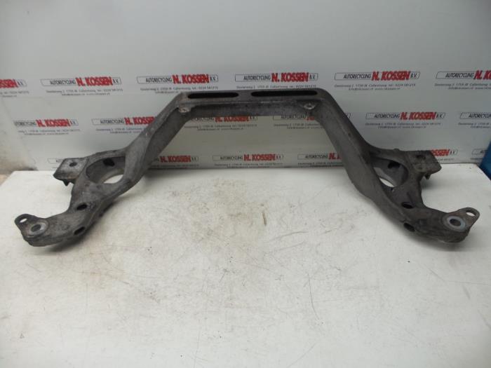 Gebruikte Subframe Audi Q7 (4LB) 4.2 TDI V8 32V Prijs op aanvraag aangeboden door N Kossen Autorecycling BV