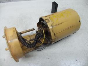 Tank element Pomp van een Volkswagen Sharan (7M8/M9/M6) 2.0 TDI 2006