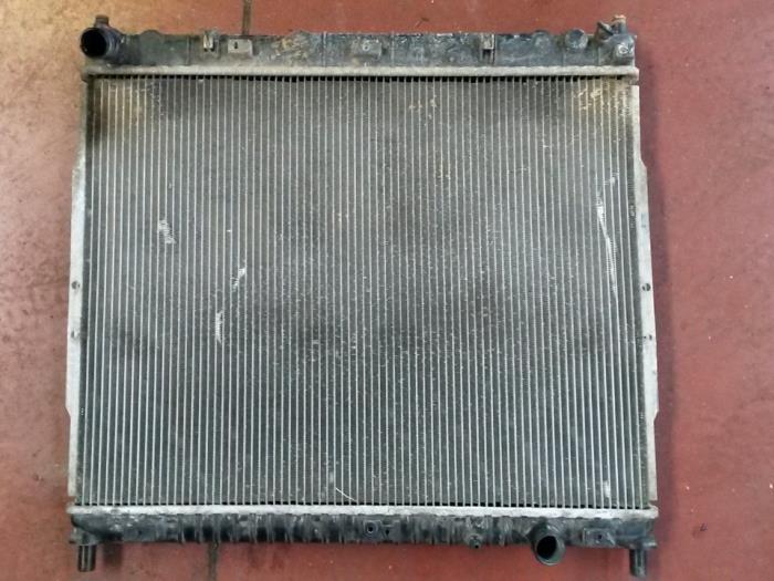 Gebruikte Radiateur Ssang Yong Rexton 2.7 Xdi RX/RJ 270 16V Prijs op aanvraag aangeboden door N Kossen Autorecycling BV