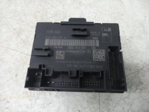 Gebruikte Module Comfort Volkswagen Golf VII (AUA) 1.6 TDI BlueMotion 16V Prijs op aanvraag aangeboden door N Kossen Autorecycling BV