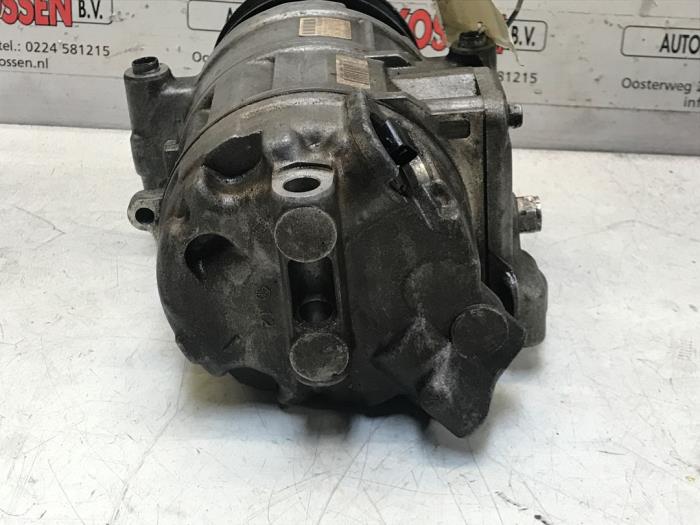 Gebruikte Aircopomp Audi Q7 (4LB) 4.2 TDI V8 32V Prijs op aanvraag aangeboden door N Kossen Autorecycling BV