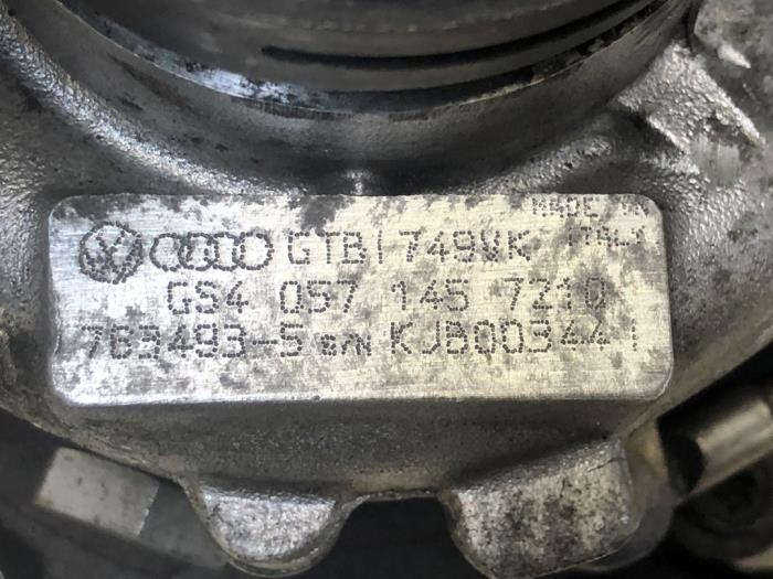 Turbo van een Audi Q7 (4LB) 4.2 TDI V8 32V 2007