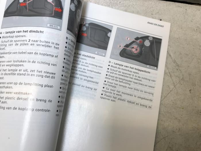 Instructie Boekje van een Seat Cordoba (6L2) 1.4 16V 2005