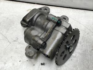 Gebruikte Oliepomp Citroen Jumper Prijs op aanvraag aangeboden door N Kossen Autorecycling BV