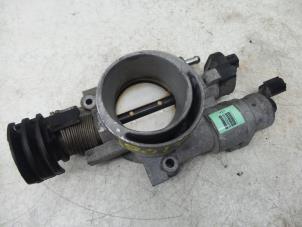 Gebruikte Gasklephuis Chrysler Voyager/Grand Voyager (RG/RS) 3.3i V6 Grand Voyager Autom. Prijs op aanvraag aangeboden door N Kossen Autorecycling BV