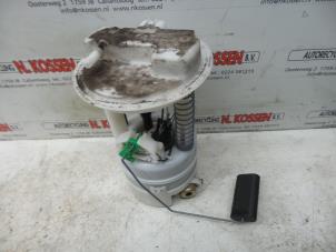 Gebruikte Benzinepomp Renault Modus/Grand Modus (JP) 1.4 16V Prijs op aanvraag aangeboden door N Kossen Autorecycling BV