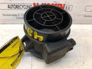 Gebruikte Luchtmassameter BMW 5 serie (E39) 523i 24V Prijs op aanvraag aangeboden door N Kossen Autorecycling BV