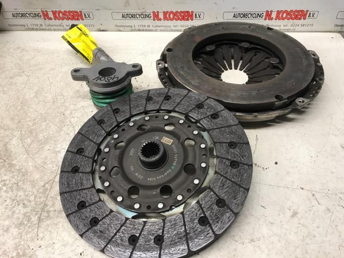 Gebruikte Koppelingsset (compleet) Opel Vivaro 1.6 CDTi BiTurbo 125 Prijs op aanvraag aangeboden door N Kossen Autorecycling BV