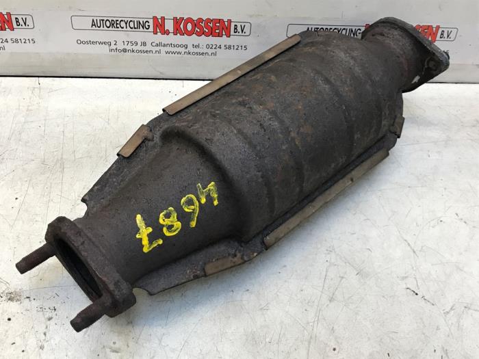 Gebruikte Katalysator Kia Sorento I (JC) 3.5 V6 24V Prijs op aanvraag aangeboden door N Kossen Autorecycling BV
