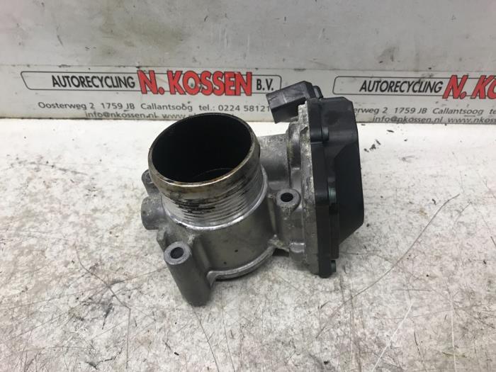 Gebruikte Gasklephuis Volkswagen Touran (1T3) 2.0 TDI 16V 140 Prijs op aanvraag aangeboden door N Kossen Autorecycling BV