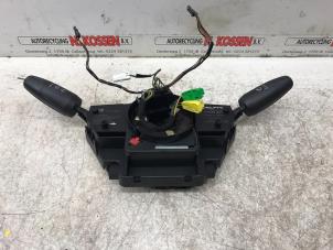 Gebruikte Combischakelaar Stuurkolom Opel Corsa Prijs op aanvraag aangeboden door N Kossen Autorecycling BV