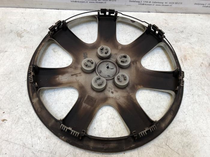 Wieldop van een Peugeot 407 SW (6E) 1.8 16V 2009