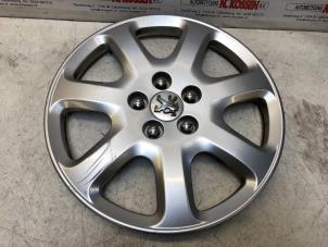 Gebruikte Wieldop Peugeot 407 SW (6E) 1.8 16V Prijs op aanvraag aangeboden door N Kossen Autorecycling BV