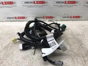 Gebruikte Bedrading Compleet Elektrisch Nissan Navara Prijs op aanvraag aangeboden door N Kossen Autorecycling BV