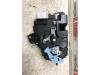 Deurslot Mechaniek 4Deurs links-voor van een Skoda Octavia (1Z3), 2004 / 2013 1.2 TSI, Liftback, Benzine, 1.197cc, 77kW (105pk), FWD, CBZB, 2010-02 / 2013-06, 1Z3 2010