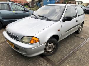 Gebruikte Versnellingsbak Suzuki Swift (SF310/413) 1.0i Prijs op aanvraag aangeboden door N Kossen Autorecycling BV