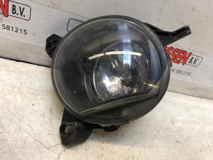 Gebruikte Mistlamp links-voor Toyota Corolla Verso (R10/11) 1.8 16V VVT-i Prijs op aanvraag aangeboden door N Kossen Autorecycling BV