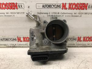 Gebruikte Gasklephuis Toyota Corolla Verso (R10/11) 1.8 16V VVT-i Prijs op aanvraag aangeboden door N Kossen Autorecycling BV