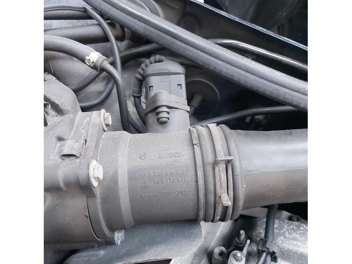 Gebruikte Luchtmassameter Audi A4 Avant (B5) 1.8 20V Prijs op aanvraag aangeboden door N Kossen Autorecycling BV