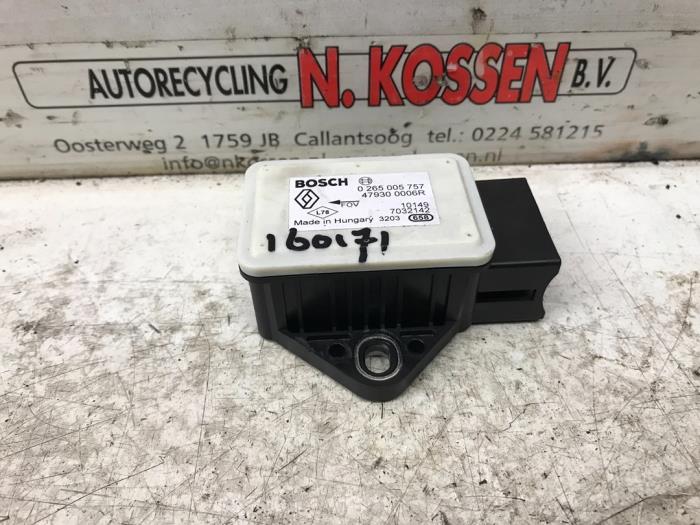 Gebruikte Esp computer Nissan Qashqai (J10) 1.6 16V Prijs op aanvraag aangeboden door N Kossen Autorecycling BV