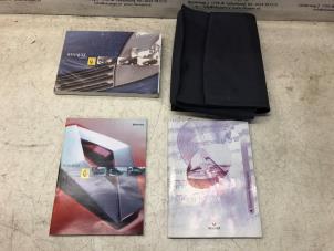 Gebruikte Instructie Boekje Renault Clio II (BB/CB) 1.2 16V Prijs op aanvraag aangeboden door N Kossen Autorecycling BV