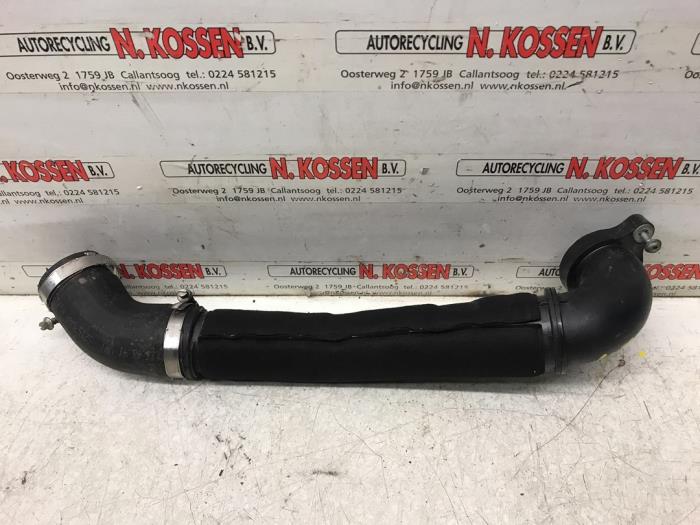 Gebruikte Intercooler Buis Volkswagen Golf VII (AUA) 1.6 TDI BlueMotion 16V Prijs op aanvraag aangeboden door N Kossen Autorecycling BV