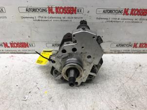 Gebruikte Dieselpomp Renault Master II (FD/HD) 2.2 dCi 16V Prijs op aanvraag aangeboden door N Kossen Autorecycling BV