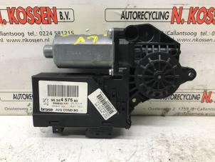 Gebruikte Motor electrisch raam Peugeot 307 SW (3H) 1.6 16V Prijs op aanvraag aangeboden door N Kossen Autorecycling BV