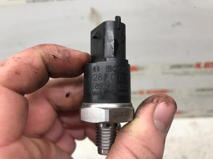 Brandstofdruk sensor van een Renault Master 2001