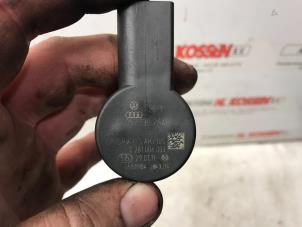 Gebruikte Brandstofdruk sensor Volkswagen Touran Prijs op aanvraag aangeboden door N Kossen Autorecycling BV