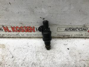Gebruikte Injector (benzine injectie) Volkswagen Golf Prijs op aanvraag aangeboden door N Kossen Autorecycling BV