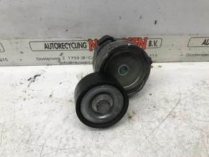 Gebruikte Spanrol Multiriem Peugeot 208 Prijs op aanvraag aangeboden door N Kossen Autorecycling BV