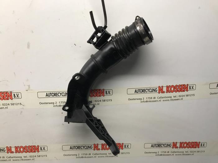 Gebruikte Intercooler Buis Ford C-Max (DXA) 1.6 TDCi 16V Van Prijs op aanvraag aangeboden door N Kossen Autorecycling BV