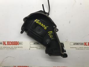 Gebruikte Distributiedeksel Ford C-Max Prijs op aanvraag aangeboden door N Kossen Autorecycling BV