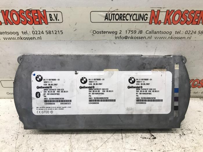 Gebruikte Telefoon Module BMW 6 serie (E64) 645 Ci 4.4 V8 32V Prijs op aanvraag aangeboden door N Kossen Autorecycling BV
