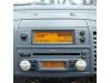 Radio CD Speler van een Nissan Micra (K12), 2003 / 2010 1.2 16V, Hatchback, Benzine, 1.240cc, 59kW (80pk), FWD, CR12DE, 2003-01 / 2010-06, K12BB02; K12FF02; K12FF03 2003