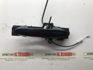 Gebruikte Handgreep Ford Fiesta 6 (JA8) 1.6 TDCi 16V ECOnetic Prijs op aanvraag aangeboden door N Kossen Autorecycling BV